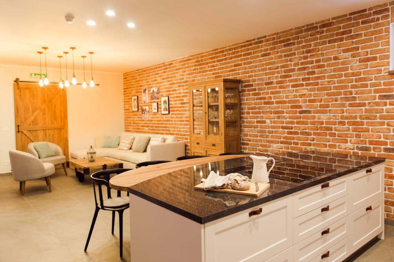 Horvat Family Residence ลุคชกี ภายนอก รูปภาพ